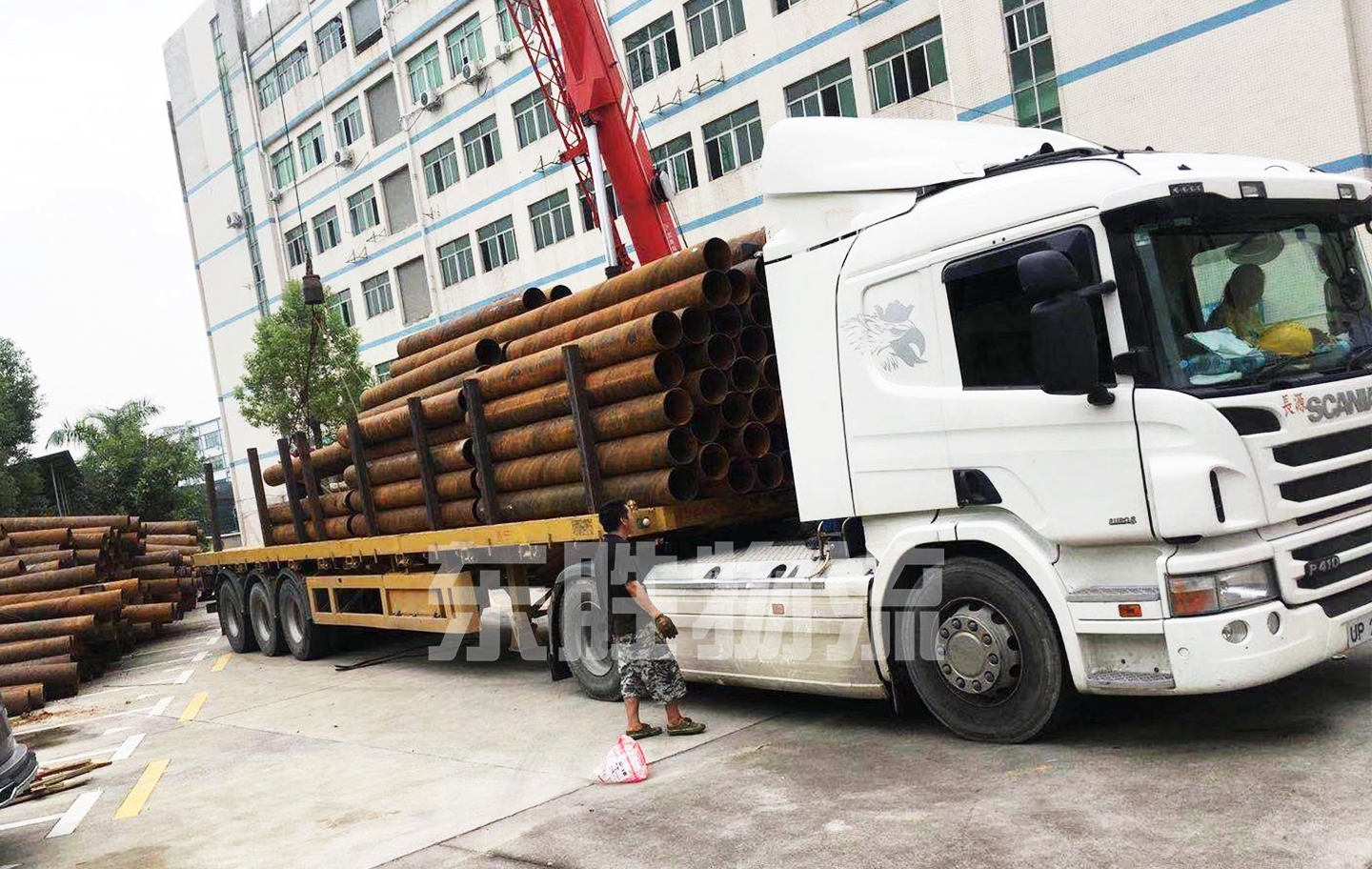 鋼結構/建筑建材貨運香港注意事項；國內鋼結構/建筑建材陸運到香港案例圖